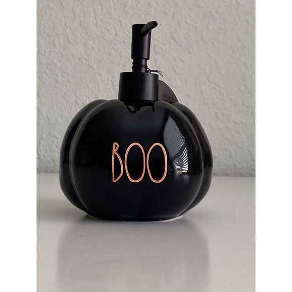 Rae Dunn “BOO” Black Pumpkin Soap Lotion Dispenser Halloween 2022 NEW - Picture 7 of 7
